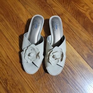 Life Stride Beige Fabric Wedges